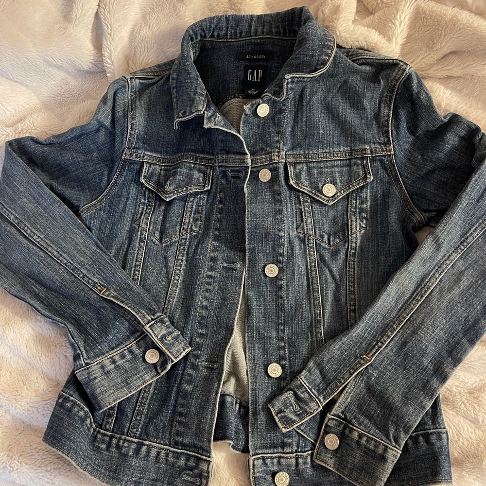 gap jean jacket